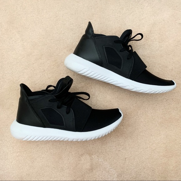 Adidas Tubular Women’s - Picture 6 of 11